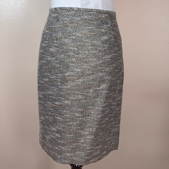 Calvin Klein Dresses & Skirts - Calvin Klein Tweed Pink & Gold Tone Shimmer Straight Skirt 🥳🥳HP🥳🥳